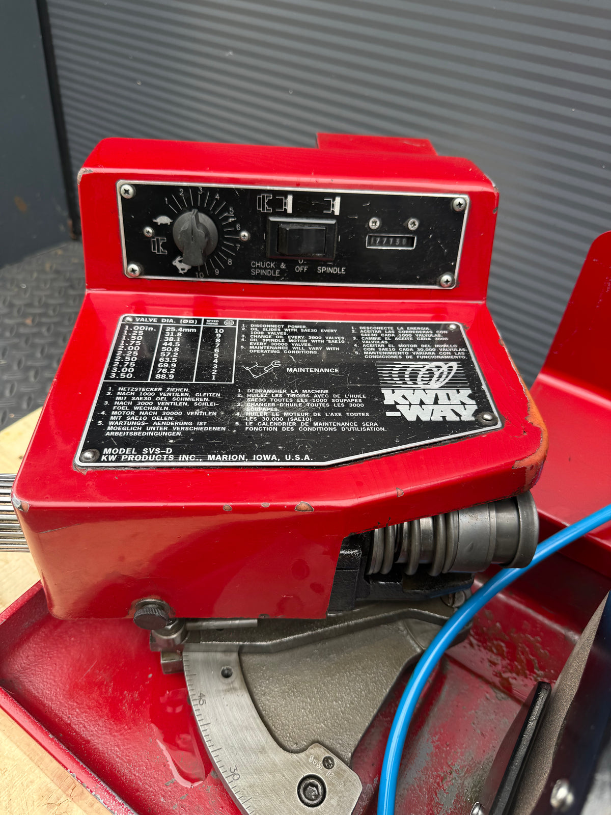 KWIK-WAY valve refacer type SVSII occasion red