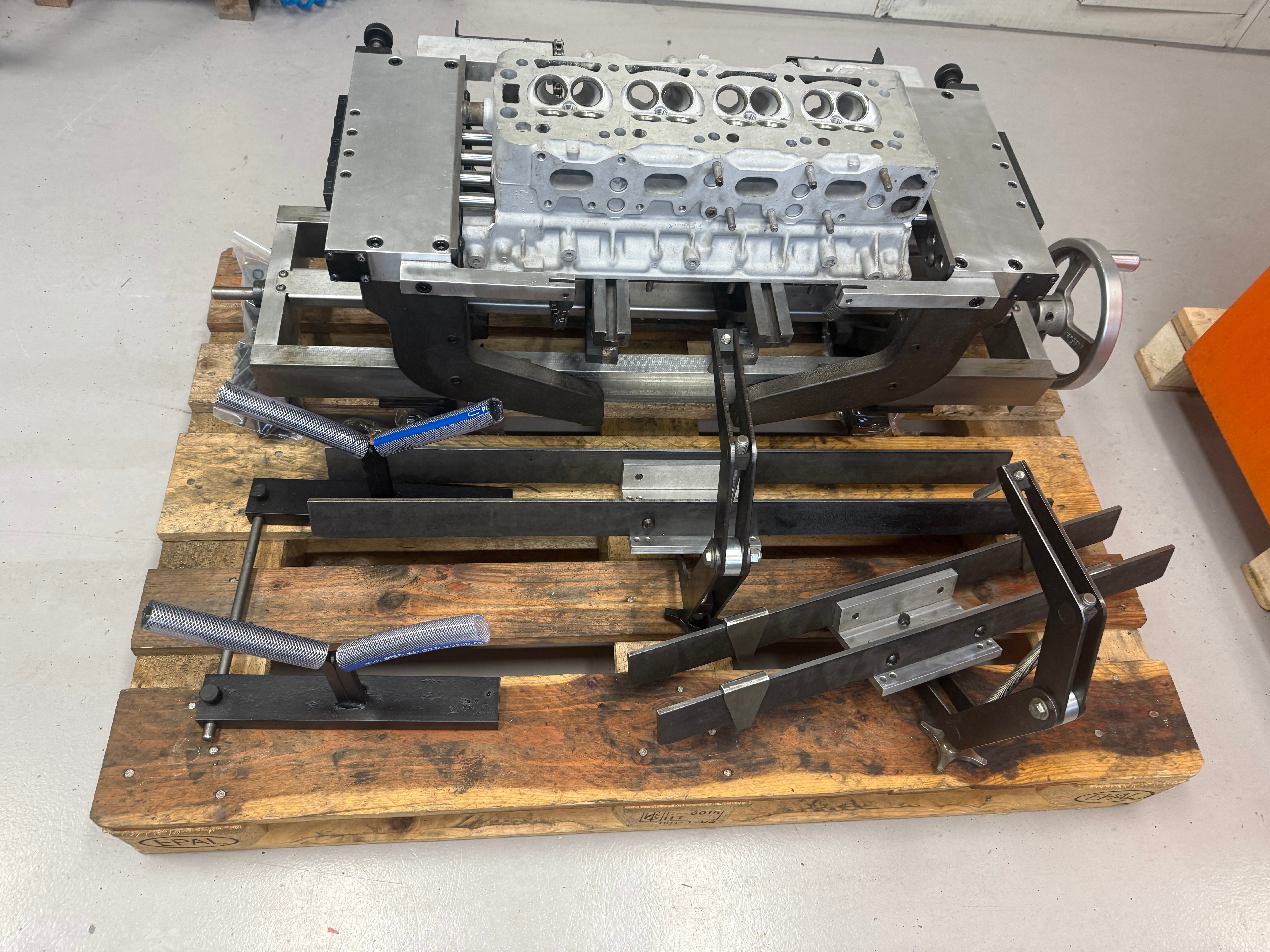 DSF hydraulic clamping fixture