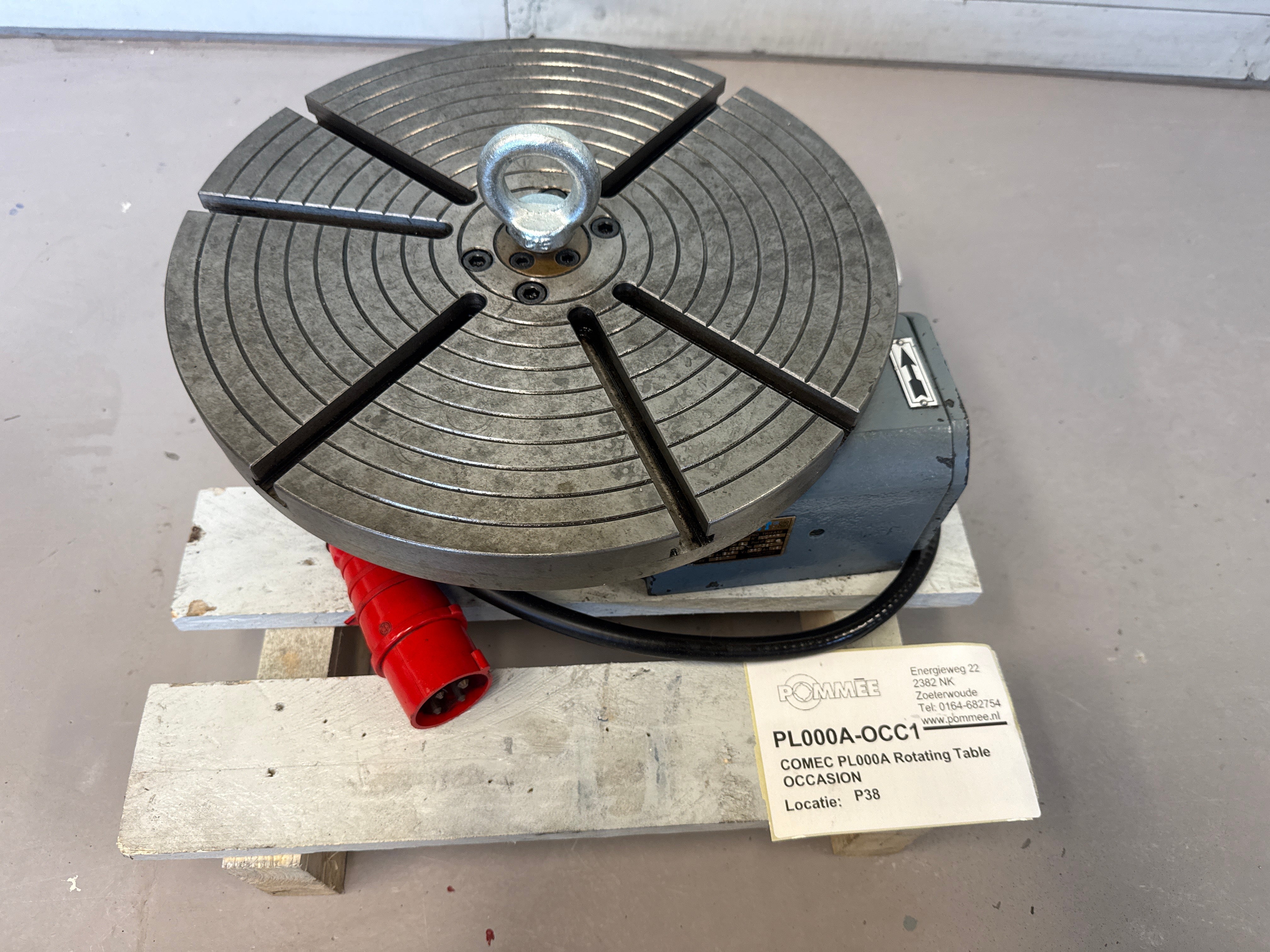 Motor driven rotary table
