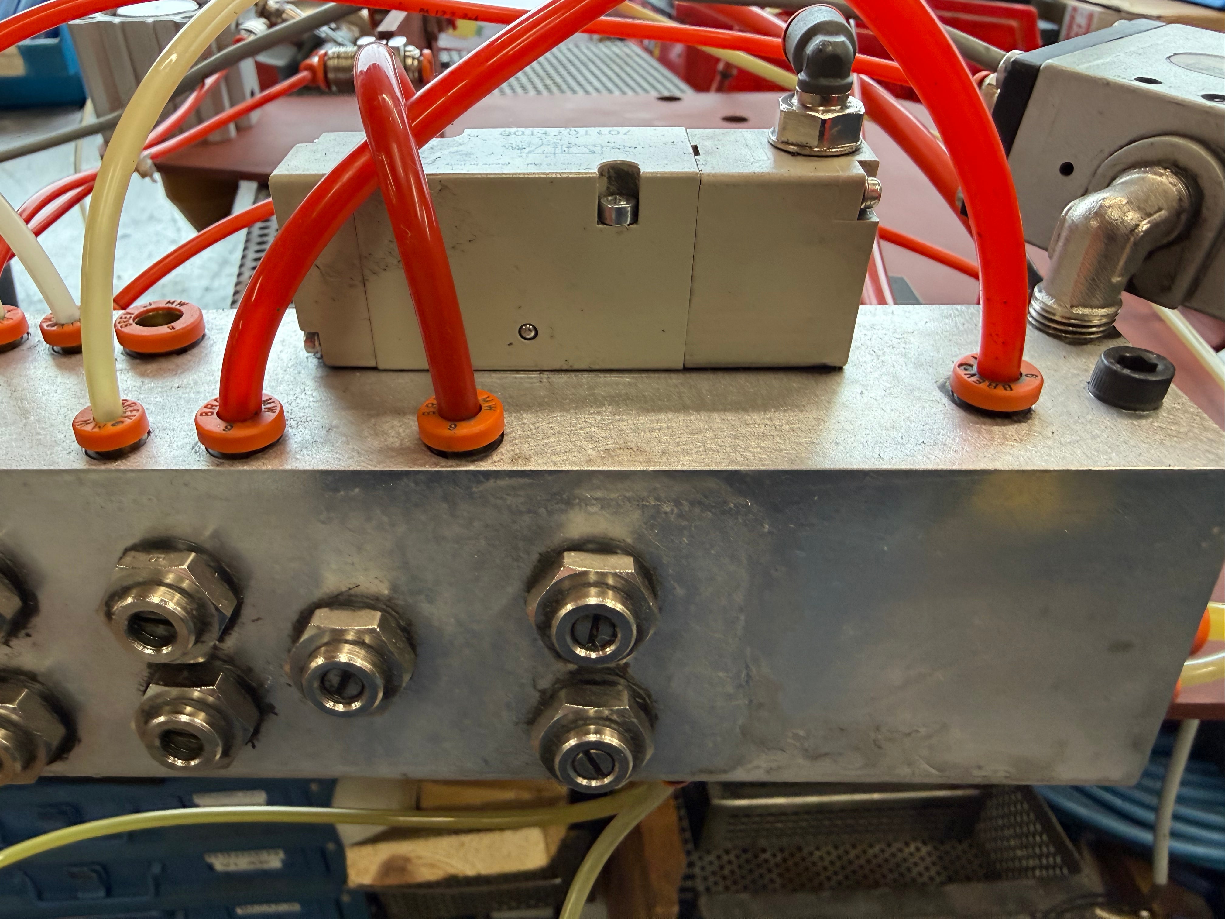 SERDI Pneumatic Distributor - 024740