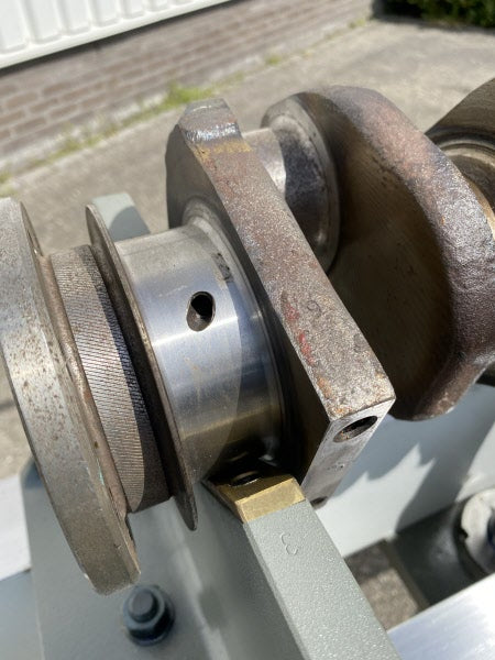 PME P100 Crankshaft Straightening Press with holder