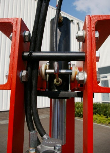 PME hydraulic valve guide press