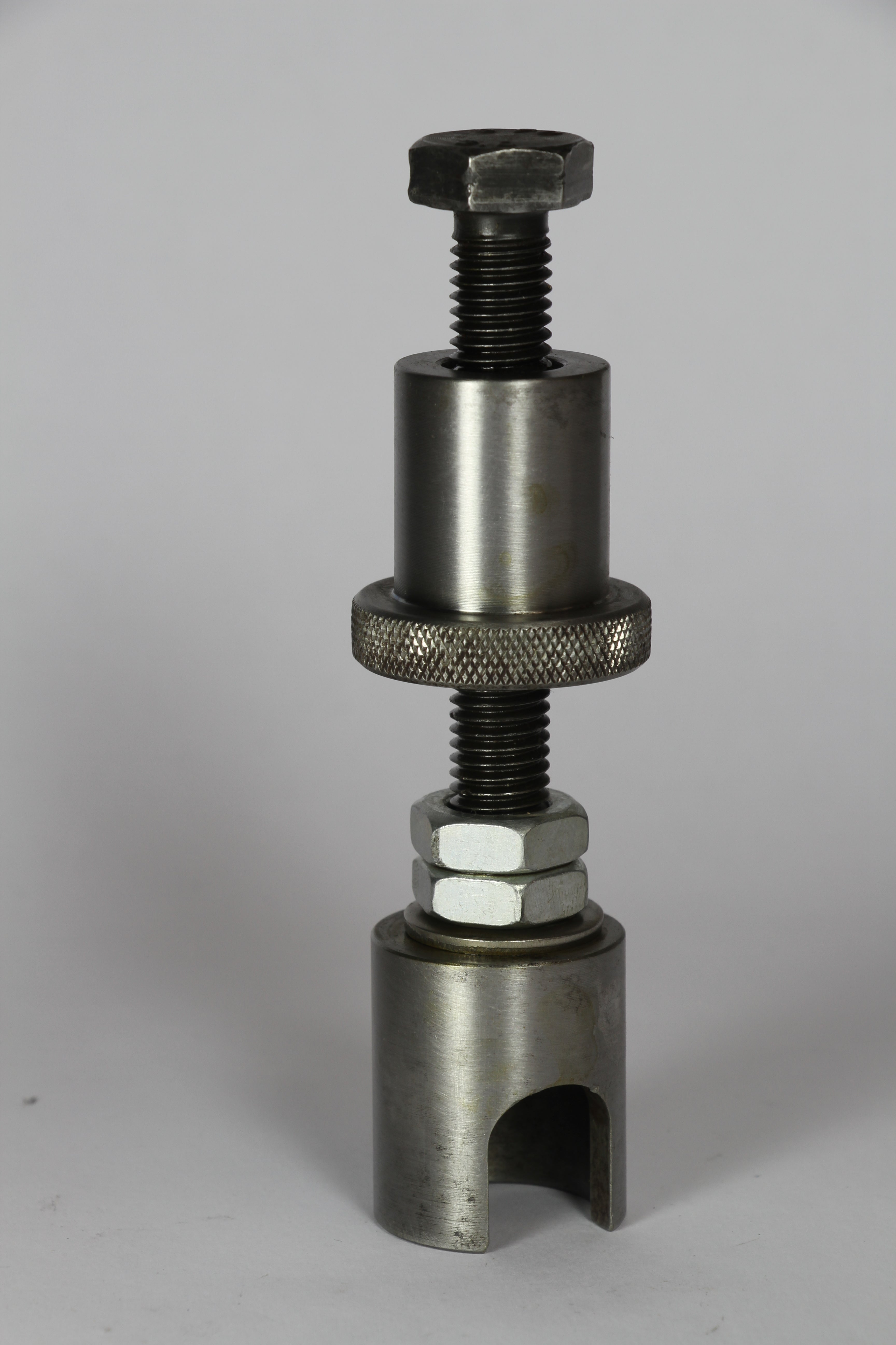 AMC puller for chuck K machines