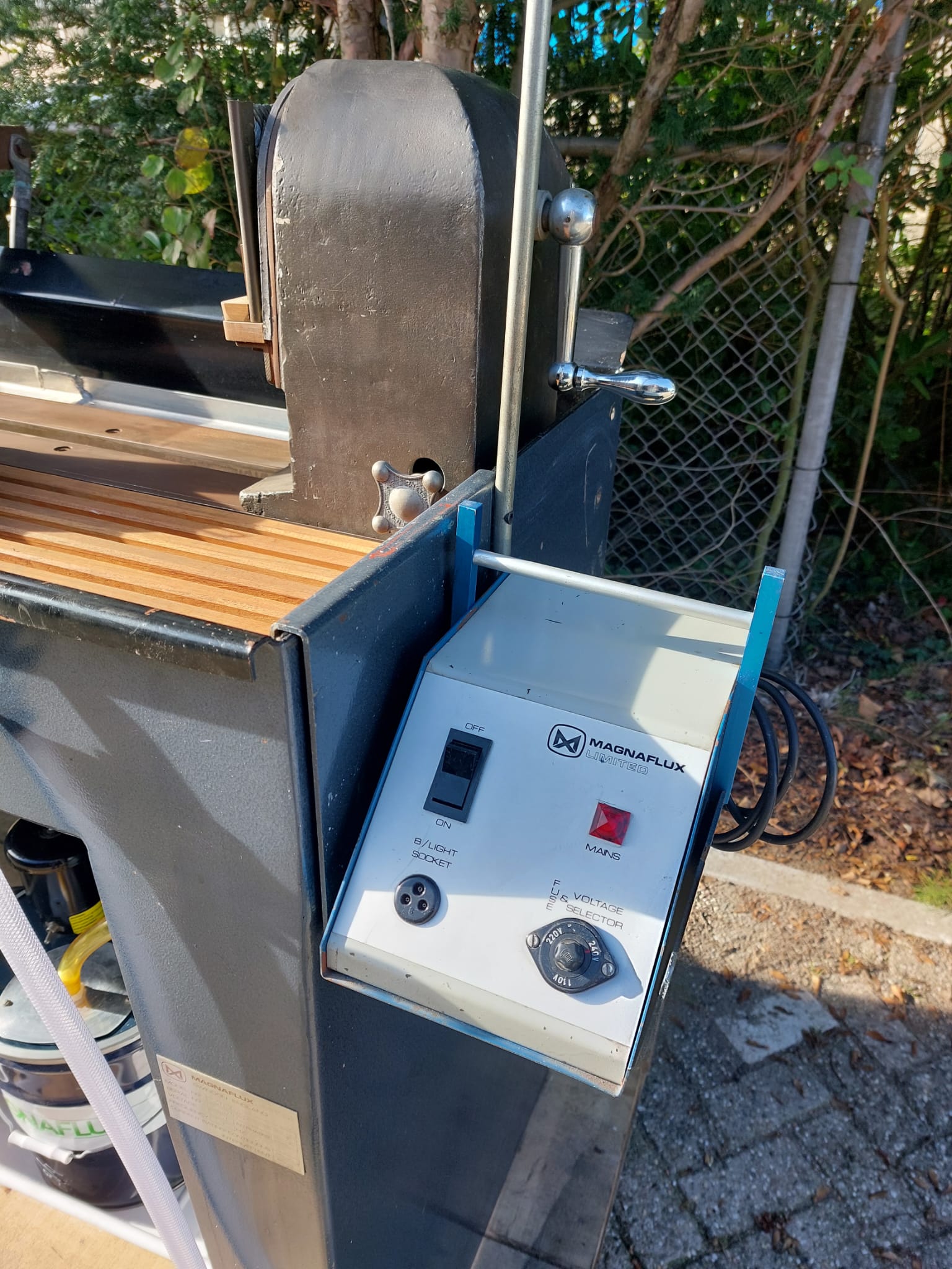 MAGNAFLUX XD-52 Crack Detection Solution