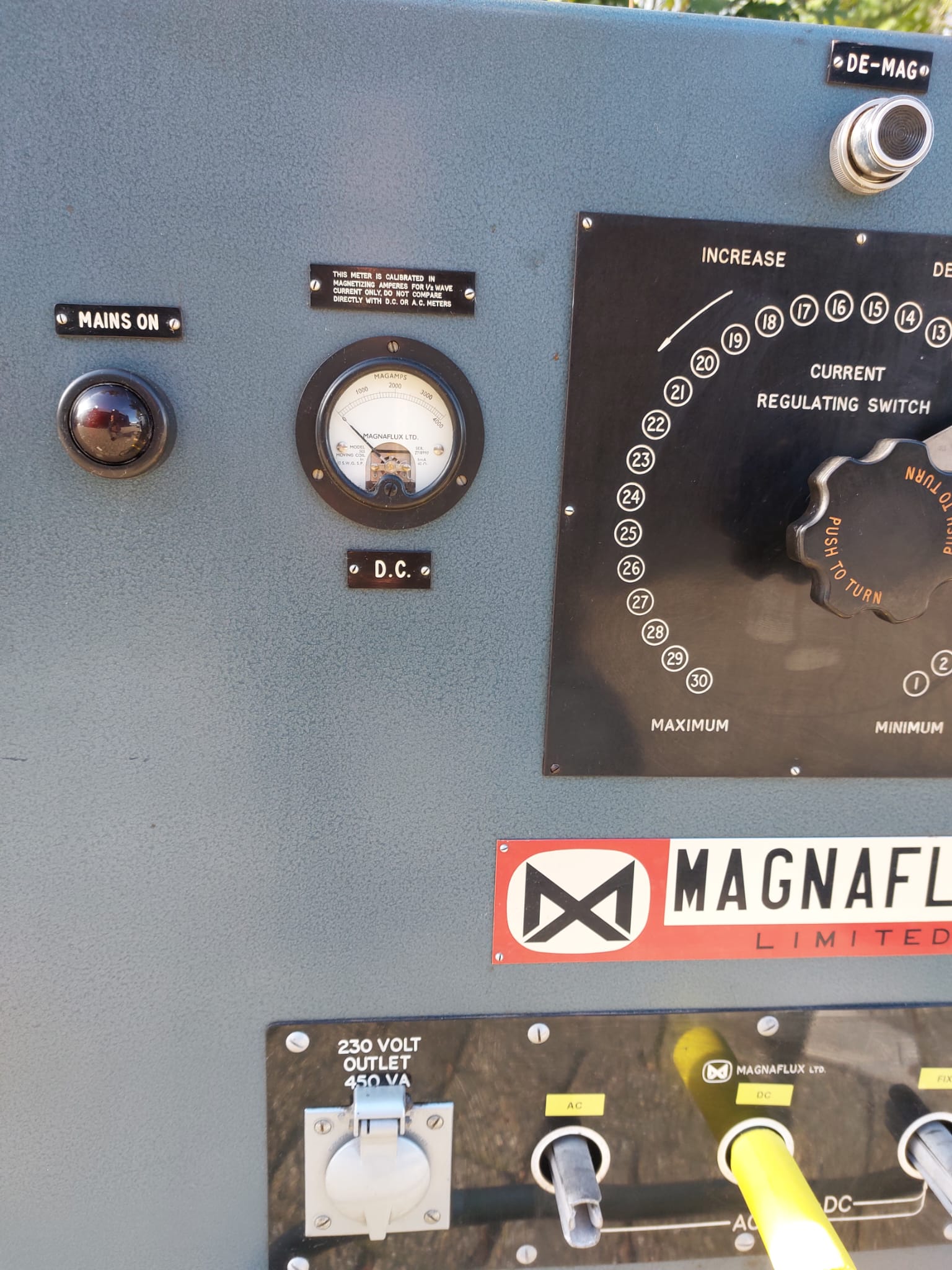 MAGNAFLUX XD-52 Crack Detection Solution