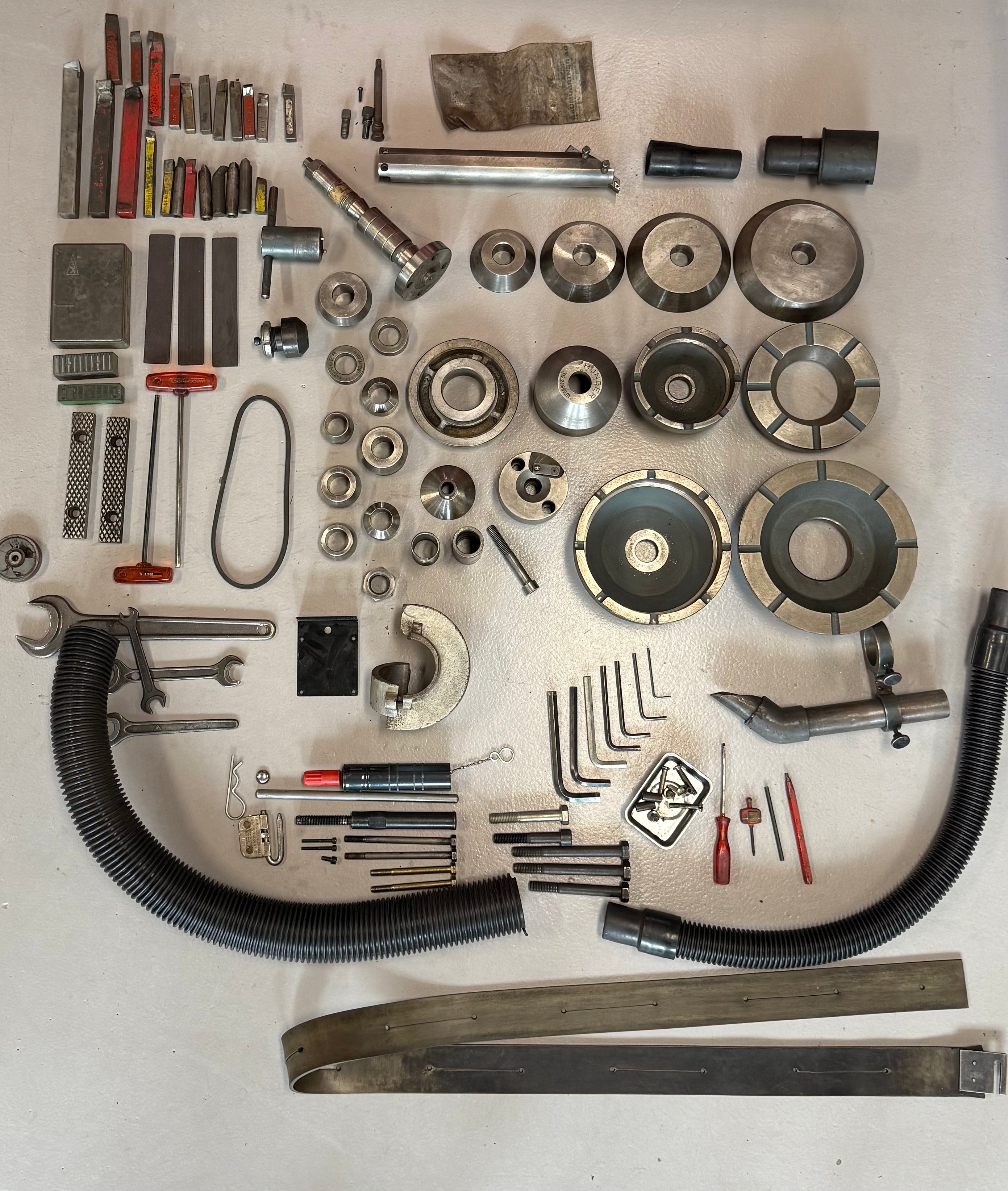 HUNGER A324/2 Brake disc & drum lathe