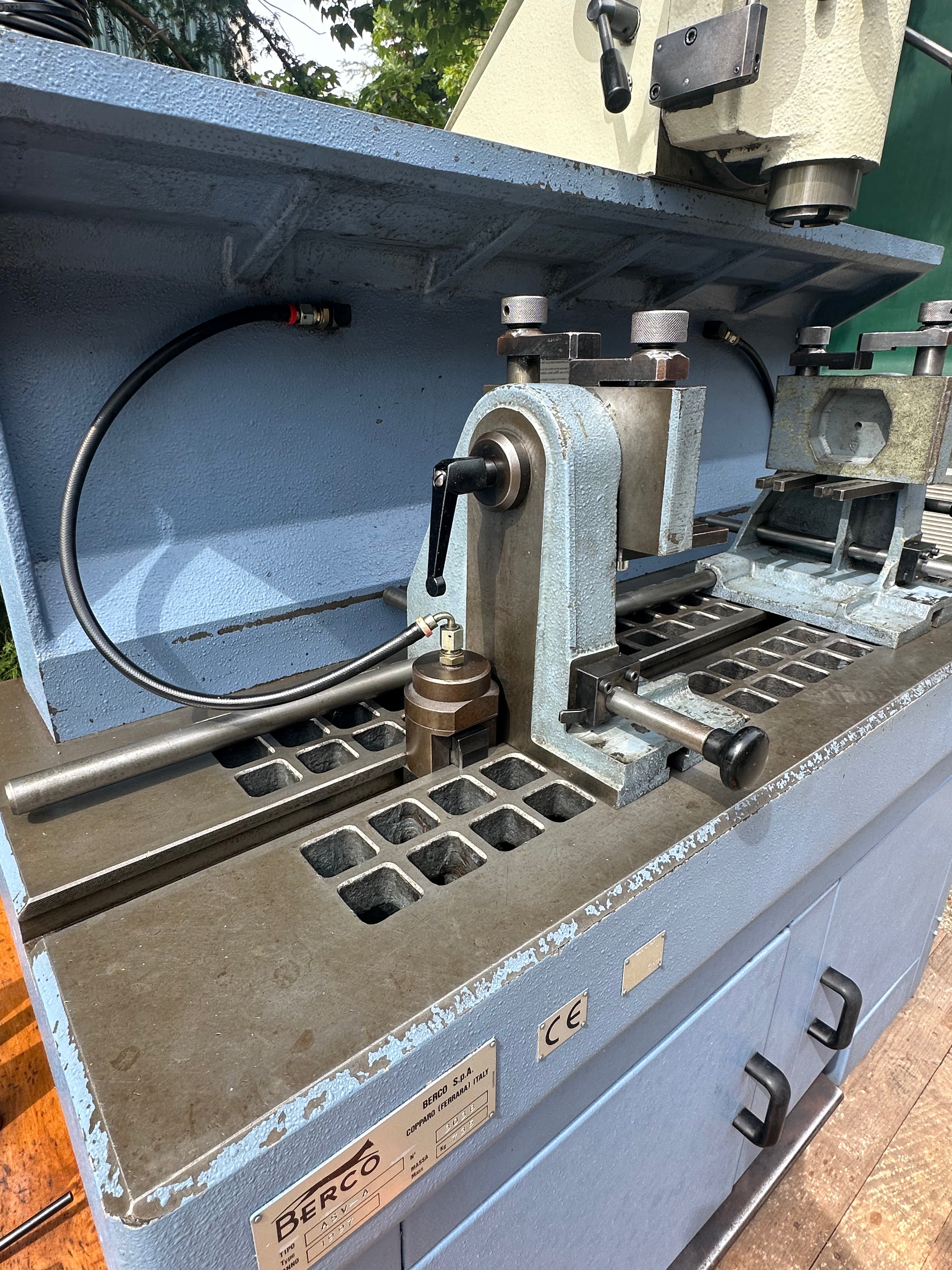 BERCO ASV/A Cylinder Head Machining Machine