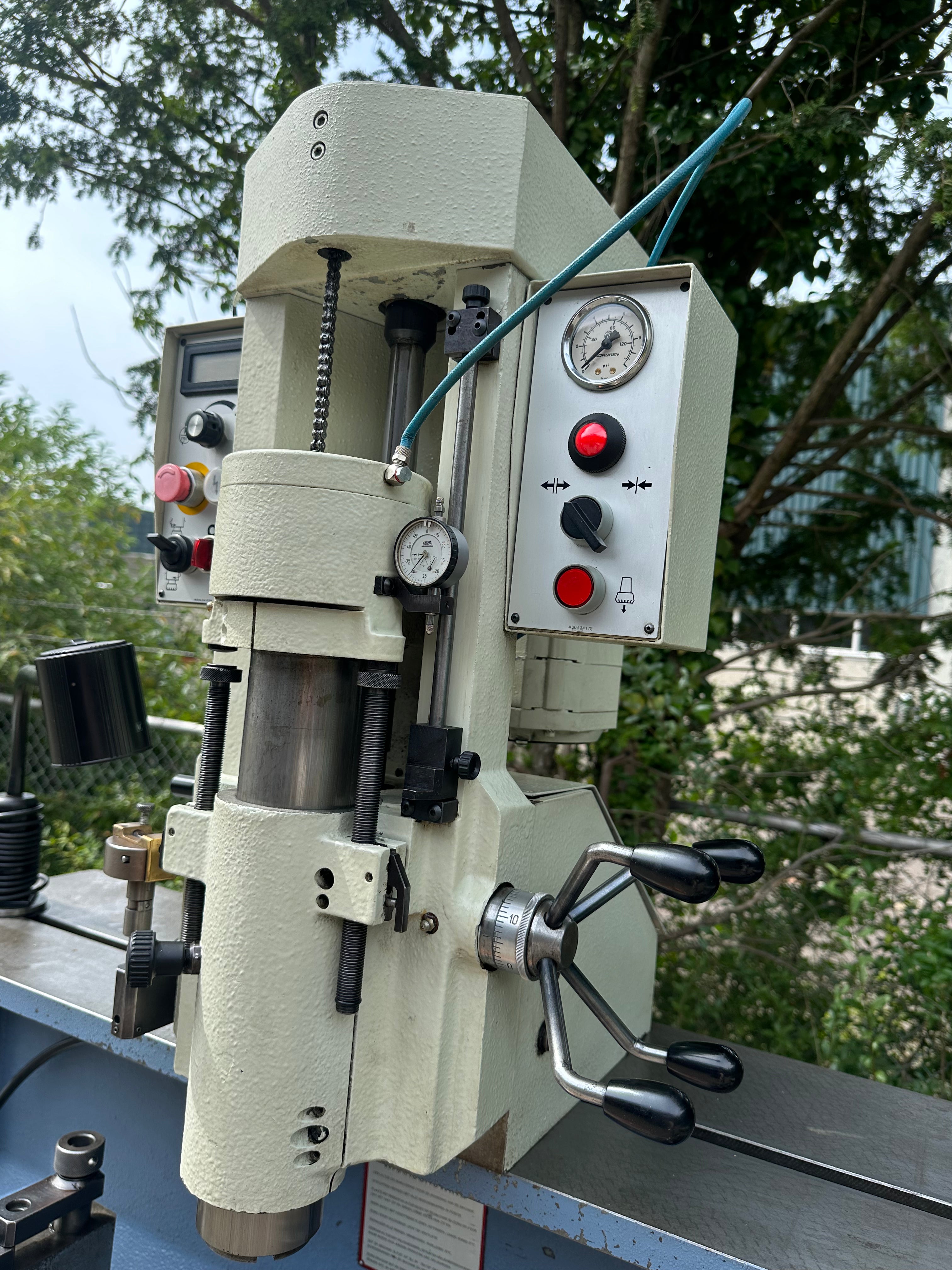 BERCO ASV/A Cylinder Head Machining Machine