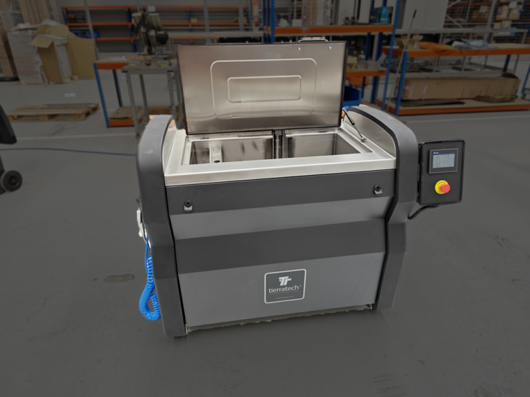 Tierra Tech MOT-200 ADVANCED Ultrasonic Cleaning Machine 200 Liter