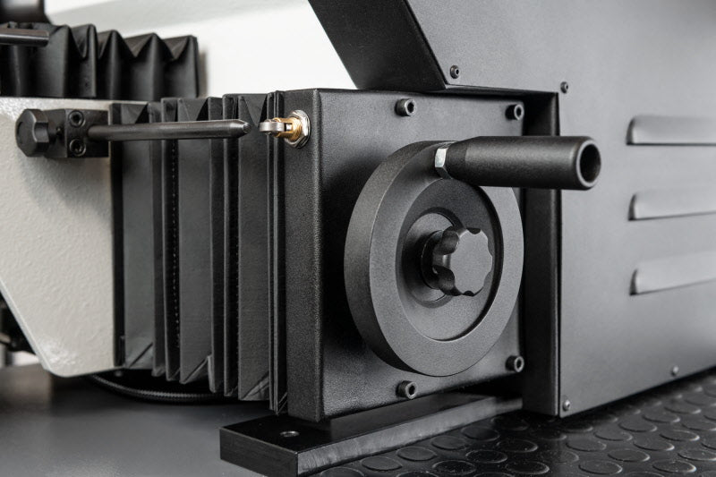 BL650VS brake disc and drum lathe with cabinet - 240V