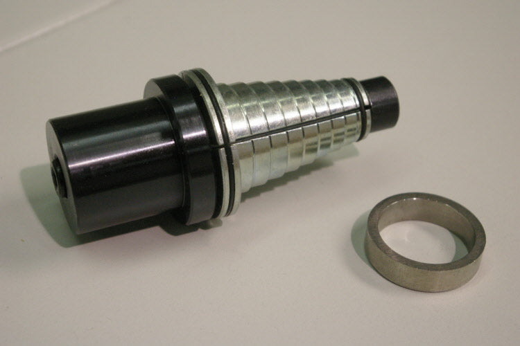 PME valve seat chuck for inner diam. 22-38mm