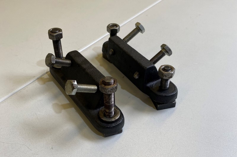 Clamps for head support (used)