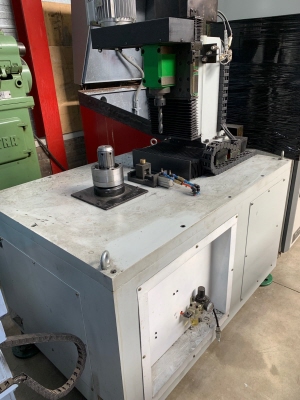 Horizontal flywheel balancing machine (used)  